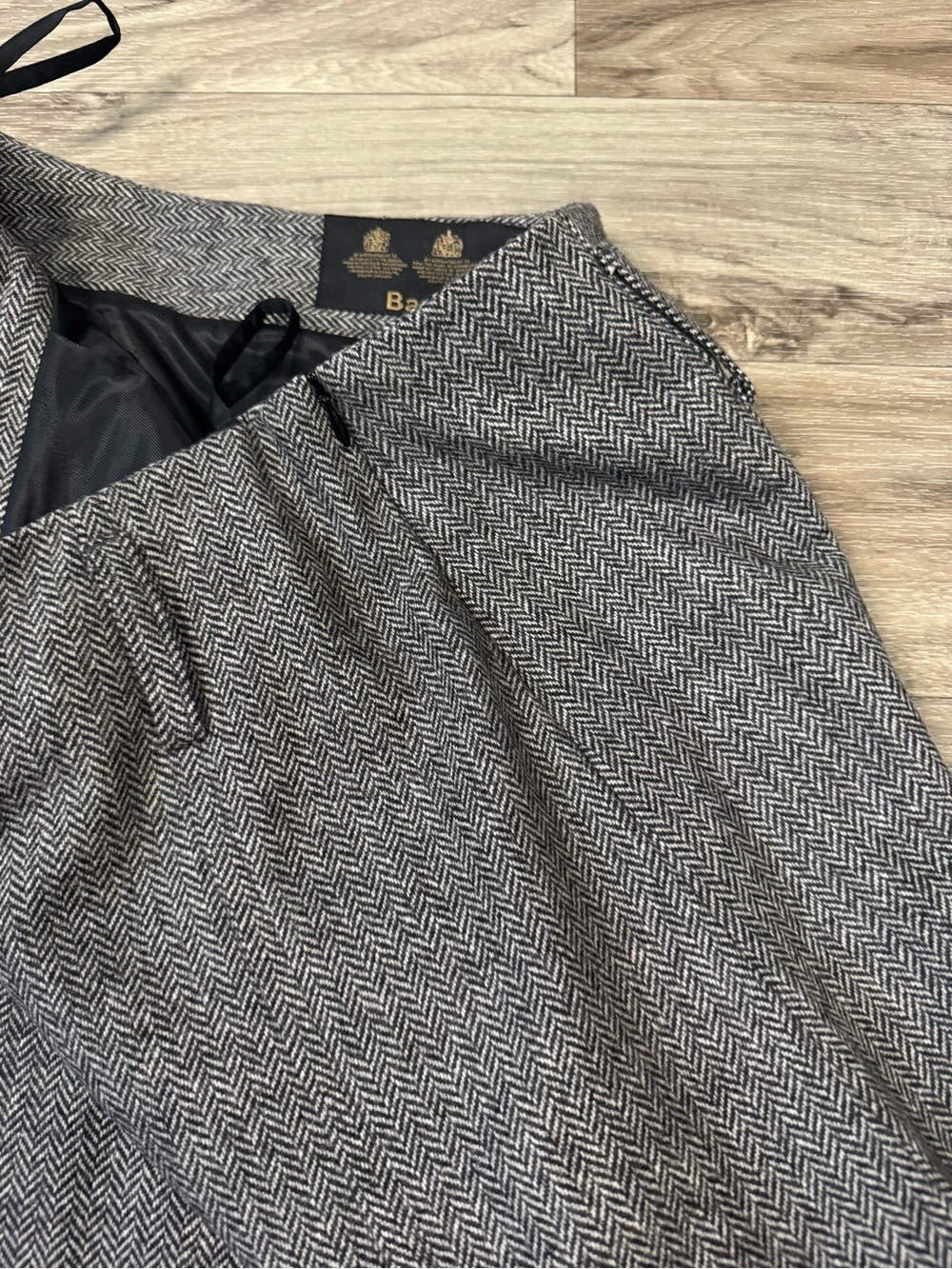 Barbour Classic Pleated Herringbone Skirt Wool Cashmere Blend Fully Lined Sz 8 - Picture 4 of 9